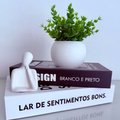 Kit Vaso Bola com planta artificial + estátua pensadora (LIVROS NÃO ACOMPANHAM O KIT)