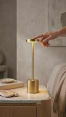 Luminária de Mesa Led Abajur Cabeceira Escrivaninha LED 3 em 1 Recarregável Tipo C Preto Cromado Dourado